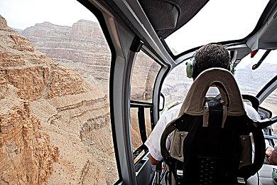 三上真司《Hi-Fi Rush》玩家人数超过200万